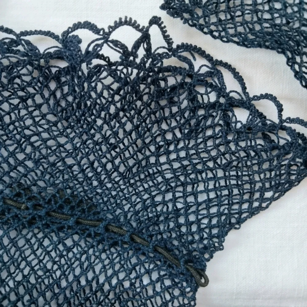 VTG Elegant Navy Blue Fishnet Lace Mesh Crochet Gloves w/ Embroidered Squares